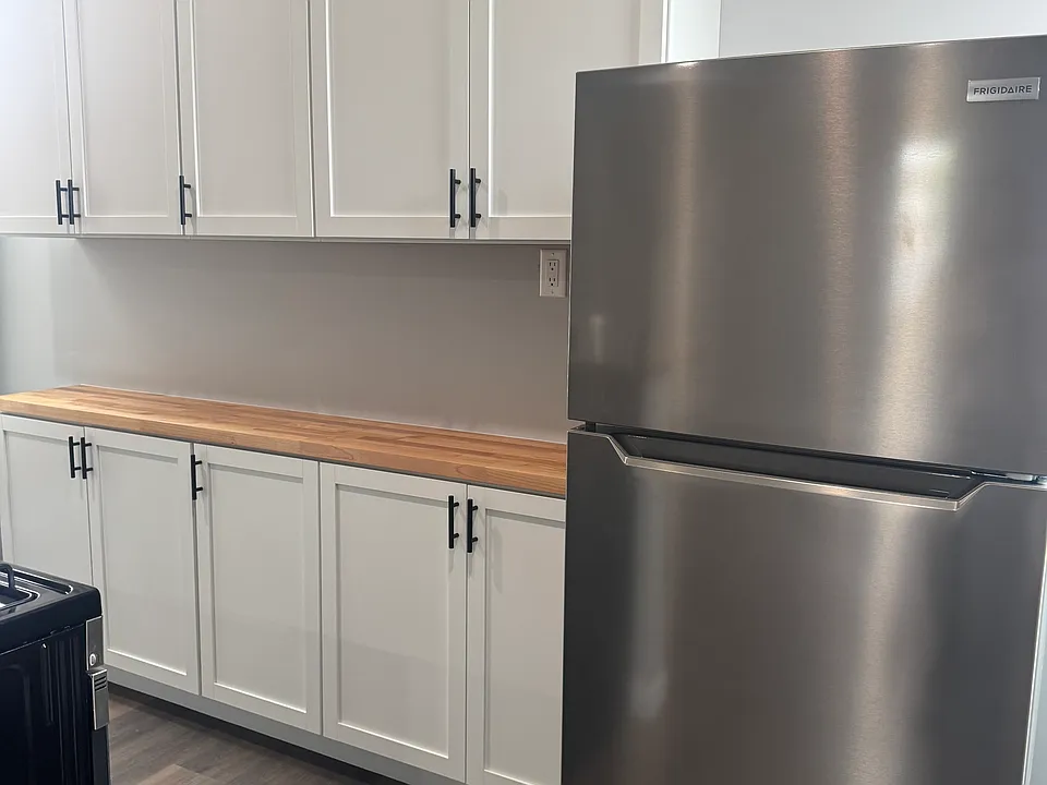 528 Central Ave #1