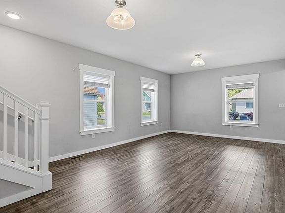 4th image of 721 W Dalton Ave