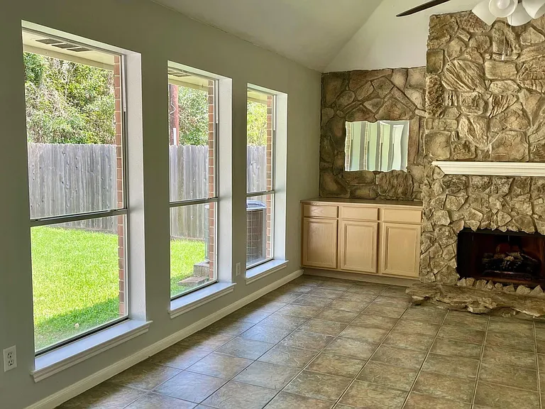 4219 Hermitage Hollow Ln — Photo 8