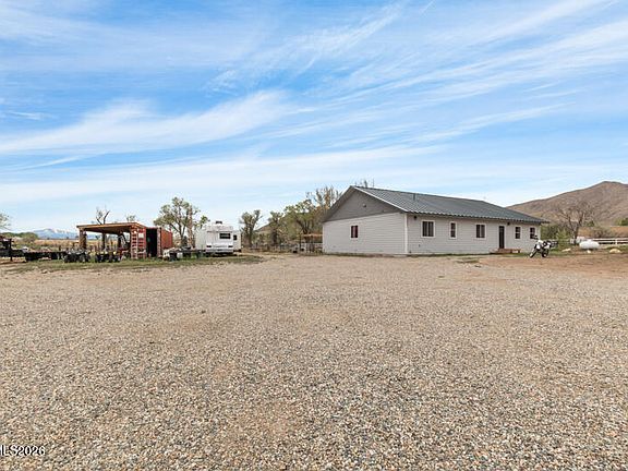 2nd image of 1401 State Highway 208