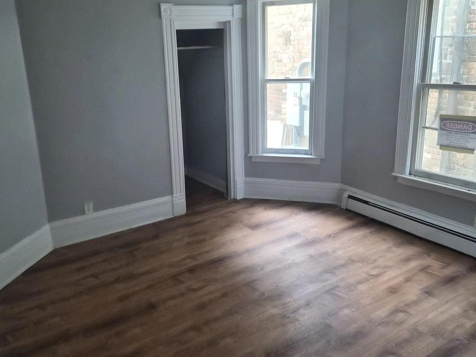 3 bed, $1,800 — Photo 3
