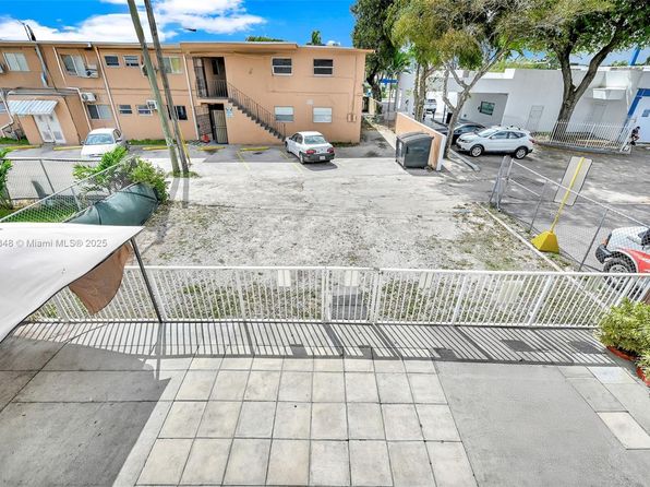 hialeah-florida-43959496 picture