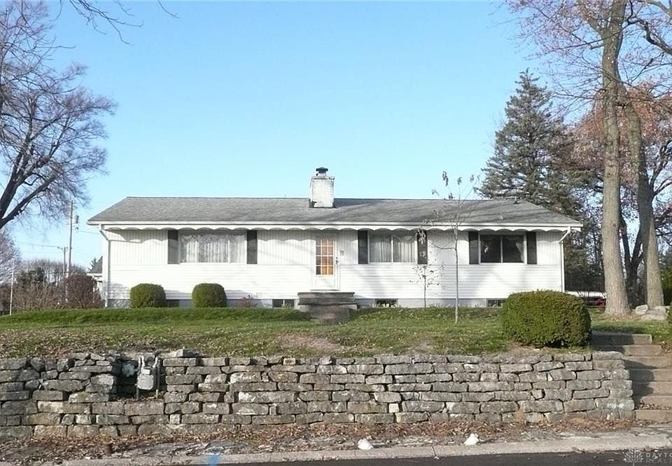 1st image of 1338 Maplewood Dr