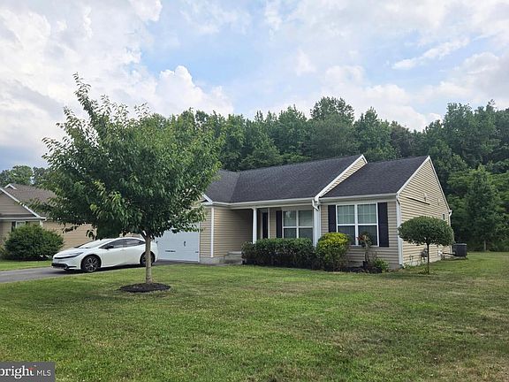 2nd image of 151 Fox Run Dr