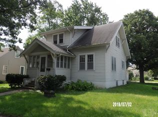 944 Division St, Webster City, IA 50595