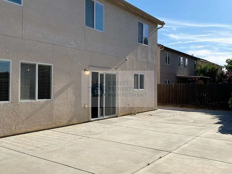 6206 E Bellaire Way — Photo 5