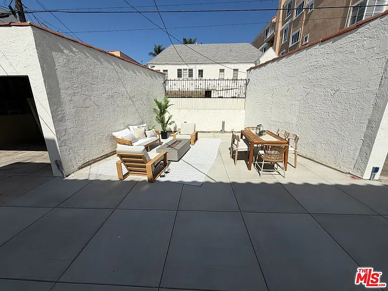 351 S Detroit St #2 — Photo 19