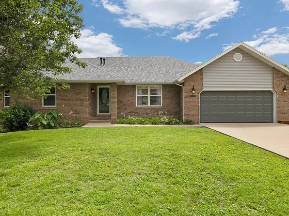 806 N 13th Street, Ozark, MO 65721