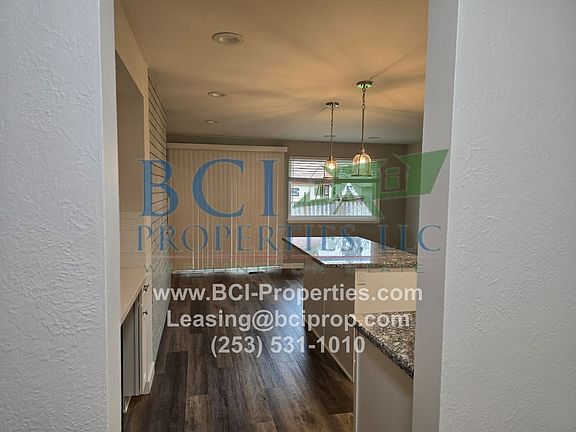 4th image of 8811 Forest Ave SW