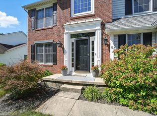 4093 Greenbelt Dr, Hilliard, OH 43026