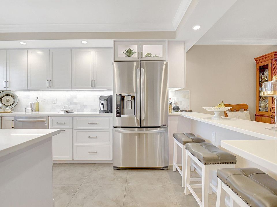 1st image of 3224 S Ocean Boulevard #214