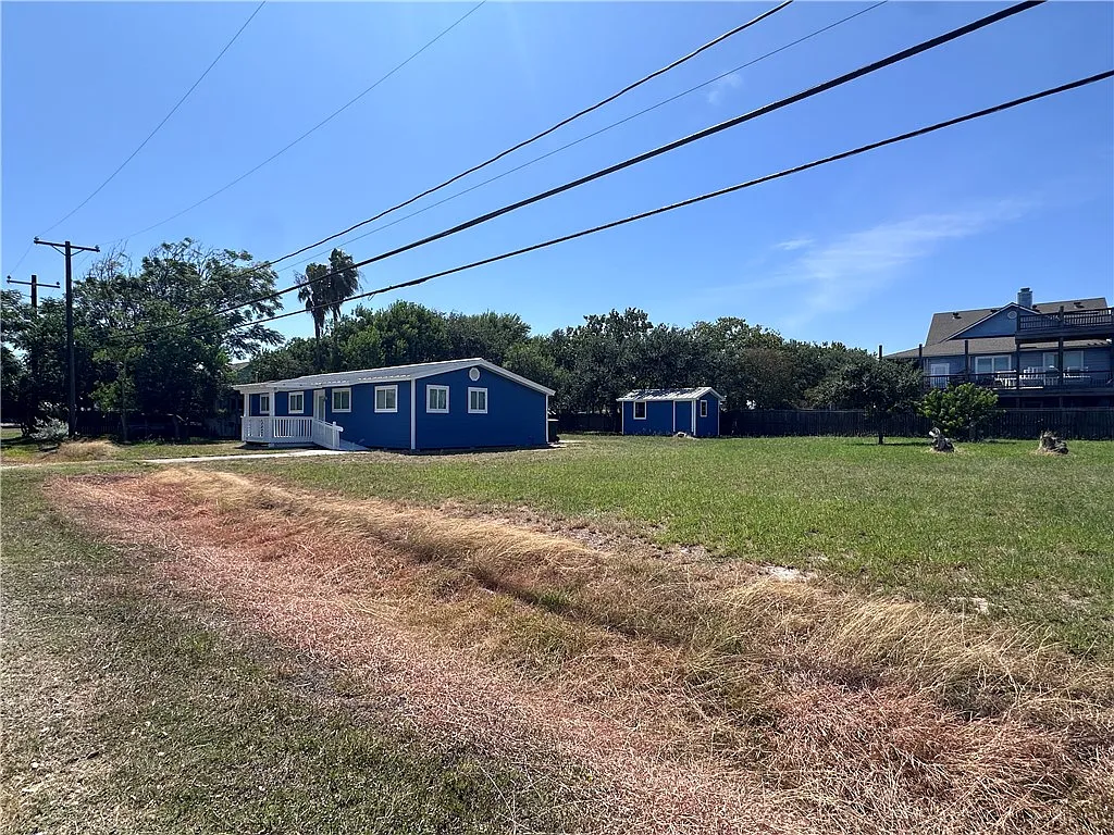 4 bed, 2.0 bath, 1088 sqft, $1,700 — Photo 2