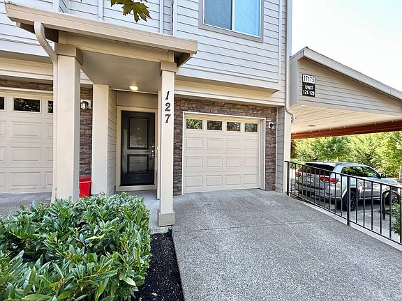 2nd image of 17167-17193 SW Terrapin Dr #127