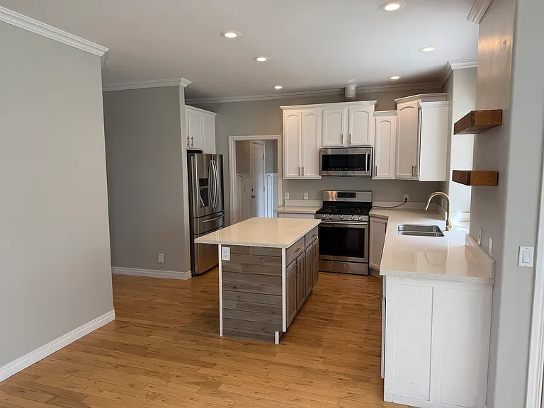 963 W Ruby Way — Photo 4