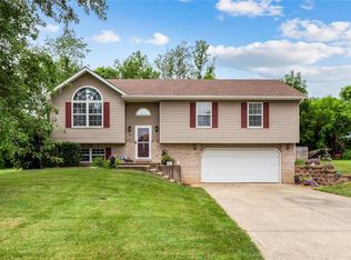 781 Boulevard De Cannes, Edwardsville, IL 62025