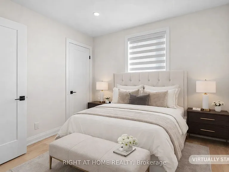 961 Victoria Park Ave — Photo 6