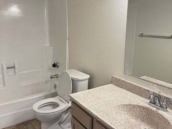 5th image of 2220 W Dora St APT 225