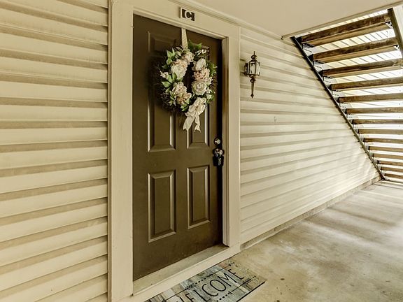 2nd image of 6947 Mary Caroline Cir Unit C