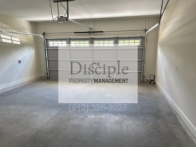15 Ennis Rd — Photo 45
