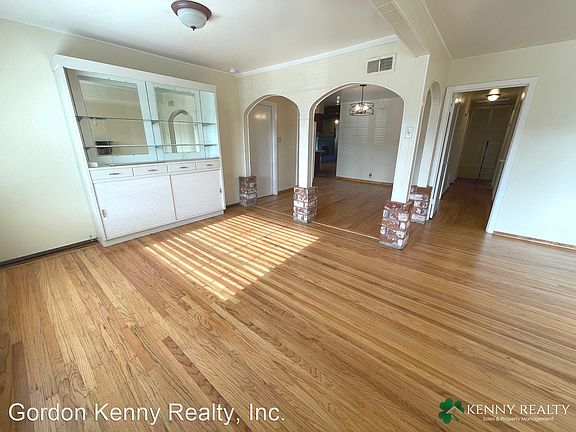 3rd image of 556 Joaquin Dr