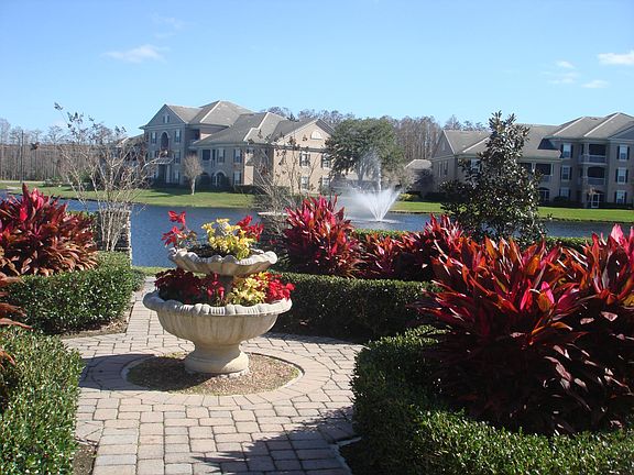 3rd image of 14353 Fredricksburg Dr