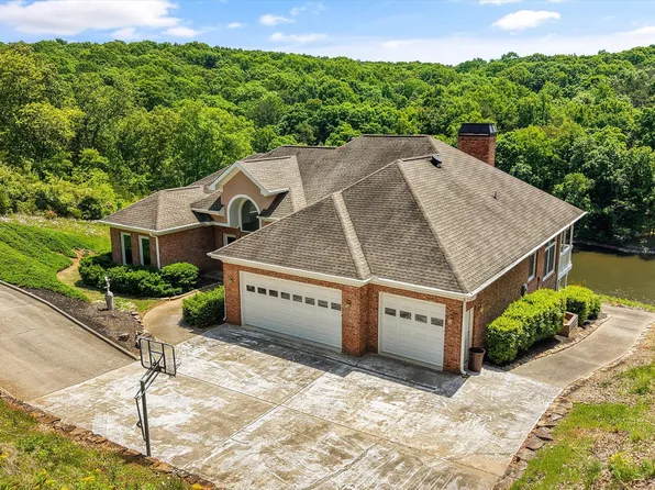 1001 Blackberry Ridge Rd, Lenoir City, TN 37772