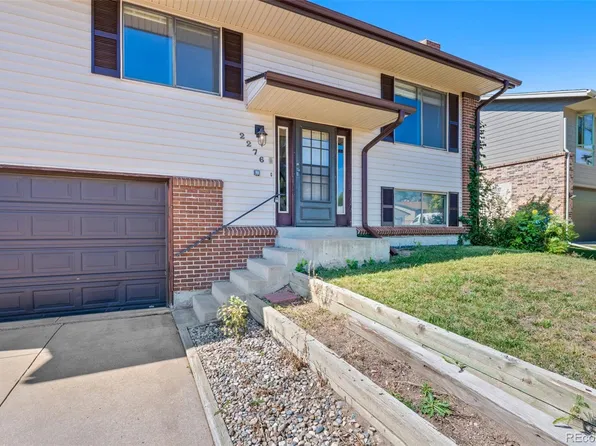 2276 S Beech Way, Lakewood, CO 80228