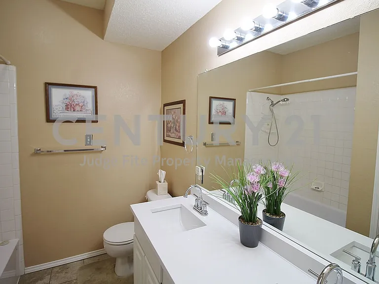 1507 Goodwin Dr — Photo 13