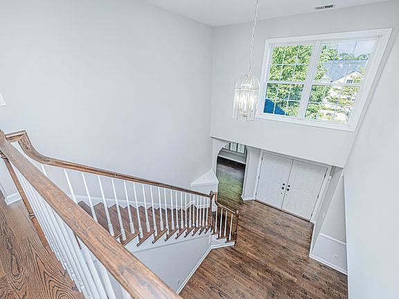 5th image of 2735 Magnolia Woods Dr