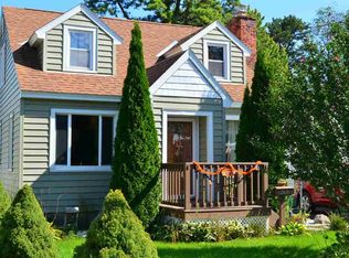 2433 3rd Ave, Schenectady, NY 12303