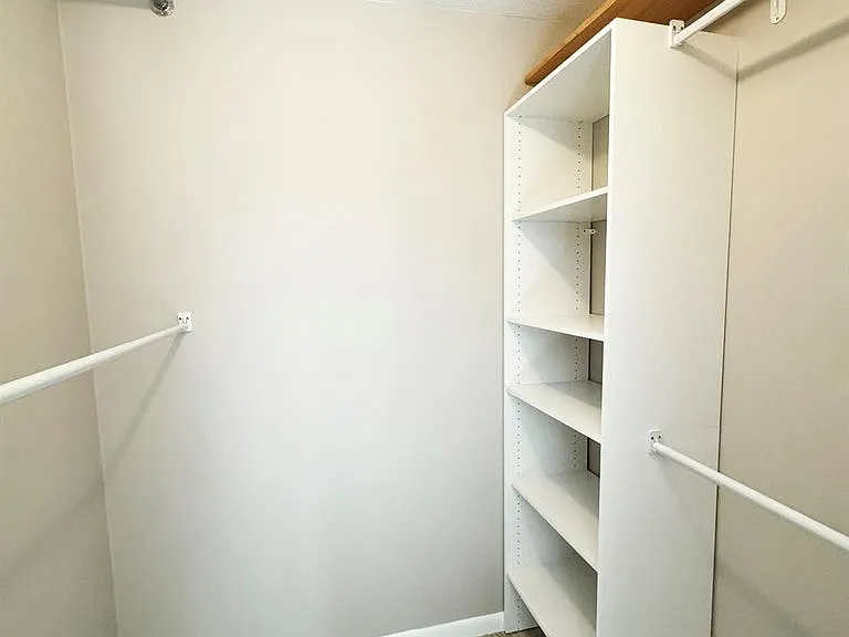 321 Sandtree Dr — Photo 34