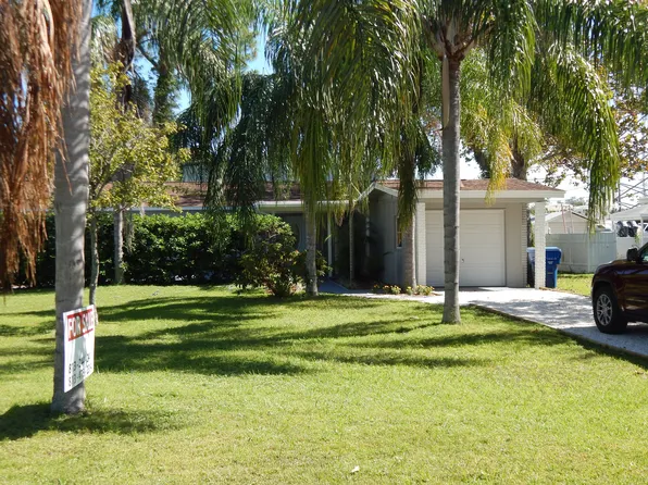 13655 Audrey Ln, Largo, FL 33771