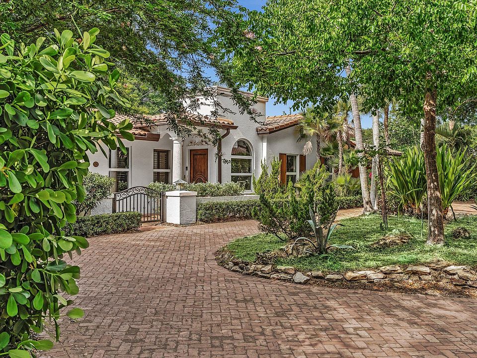1st image of 898 Azalea Street