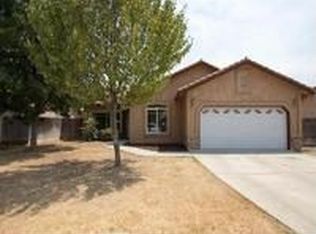 2527 Hillcrest St, Selma, CA 93662