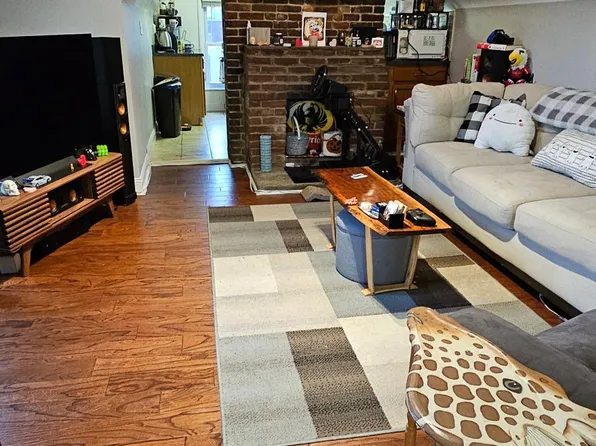 5909 Alder St APT 5, Pittsburgh, PA 15232