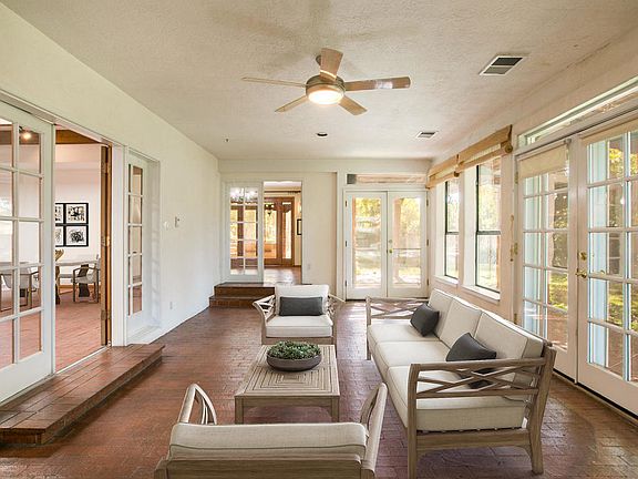 3rd image of 3212 Calle De Laura NW
