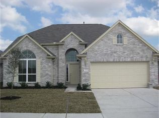 14518 Round Mountain Dr, Houston, TX 77090