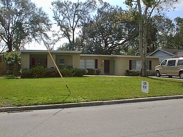 1st image of 2002 Yorkshire Dr