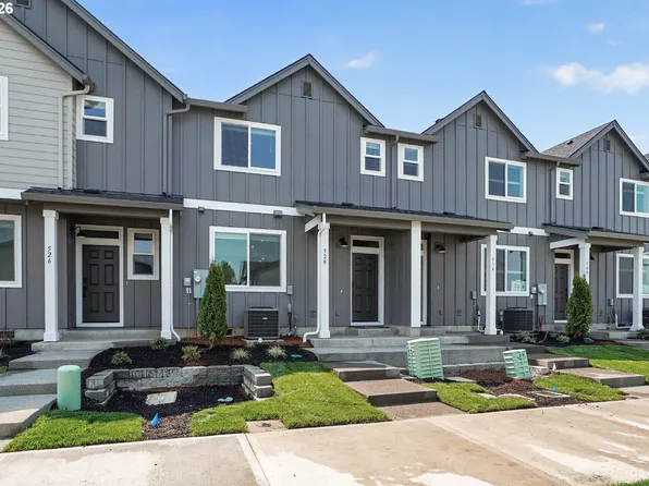 520 E Traverse Rd, Woodburn, OR 97071