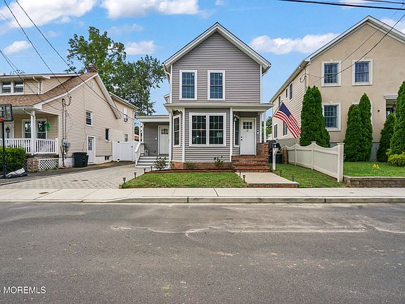 2nd image of 11 E 3rd Street