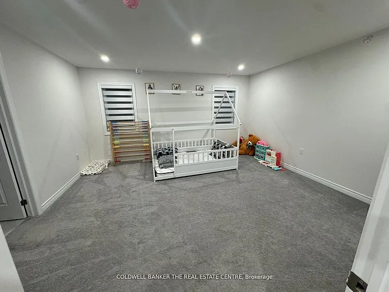 1809 Emberton Way — Photo 8