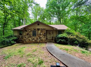 111 Ridgeview Ct, Dahlonega, GA 30533