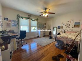 19A Frederick Ave
