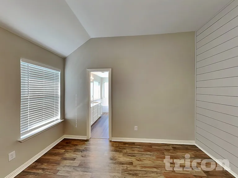 605 Columbia Ave — Photo 8