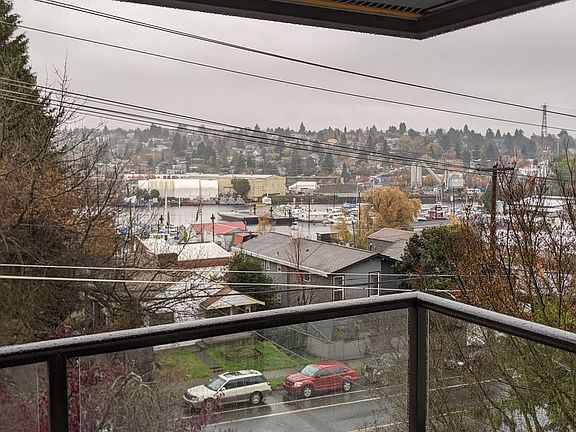 2nd image of 645 W Nickerson St APT 202