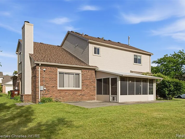 6474 Bedview Dr — Photo 41