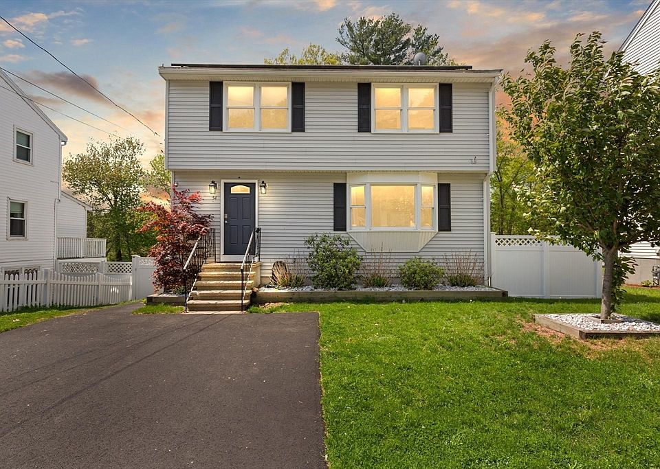 1st image of 54 Long Dr