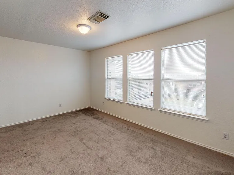 14711 Mountainside Rdg — Photo 7