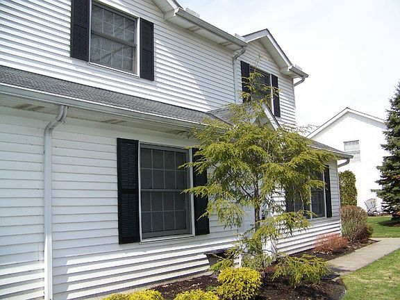 2nd image of 8080 Harbor Creek Dr APT 1403