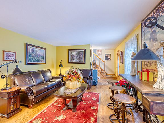 5th image of 4727 84th St SE